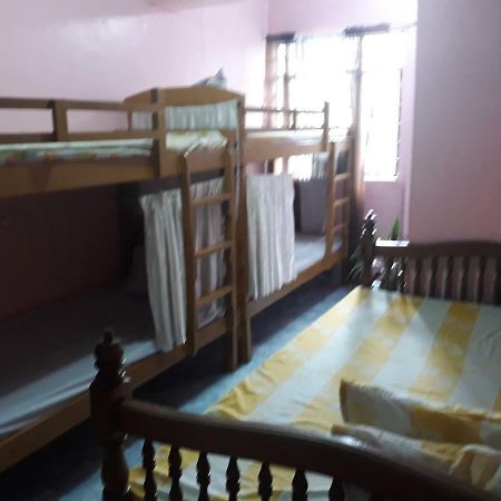Cv Bed N Bath Bed & Breakfast Baguio City Exterior photo
