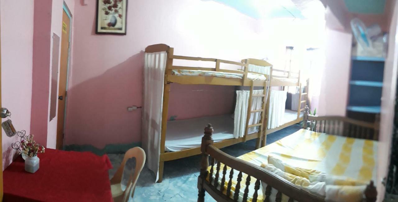 Cv Bed N Bath Bed & Breakfast Baguio City Exterior photo